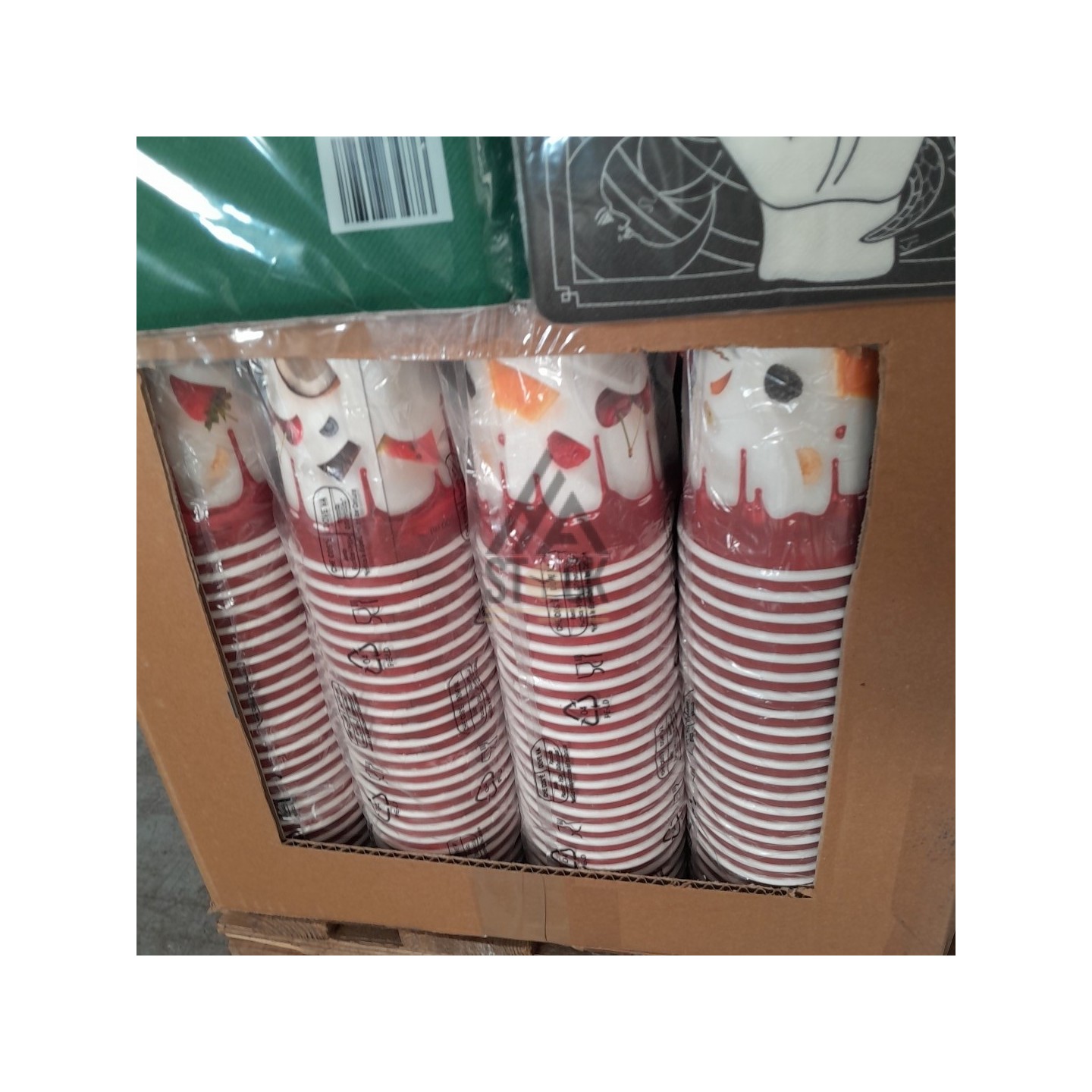 VAISSELLE JETABLE - 300 pièces