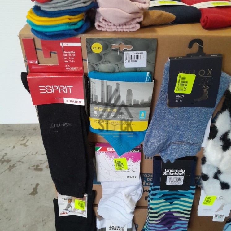 CHAUSSETTE - 300 paires