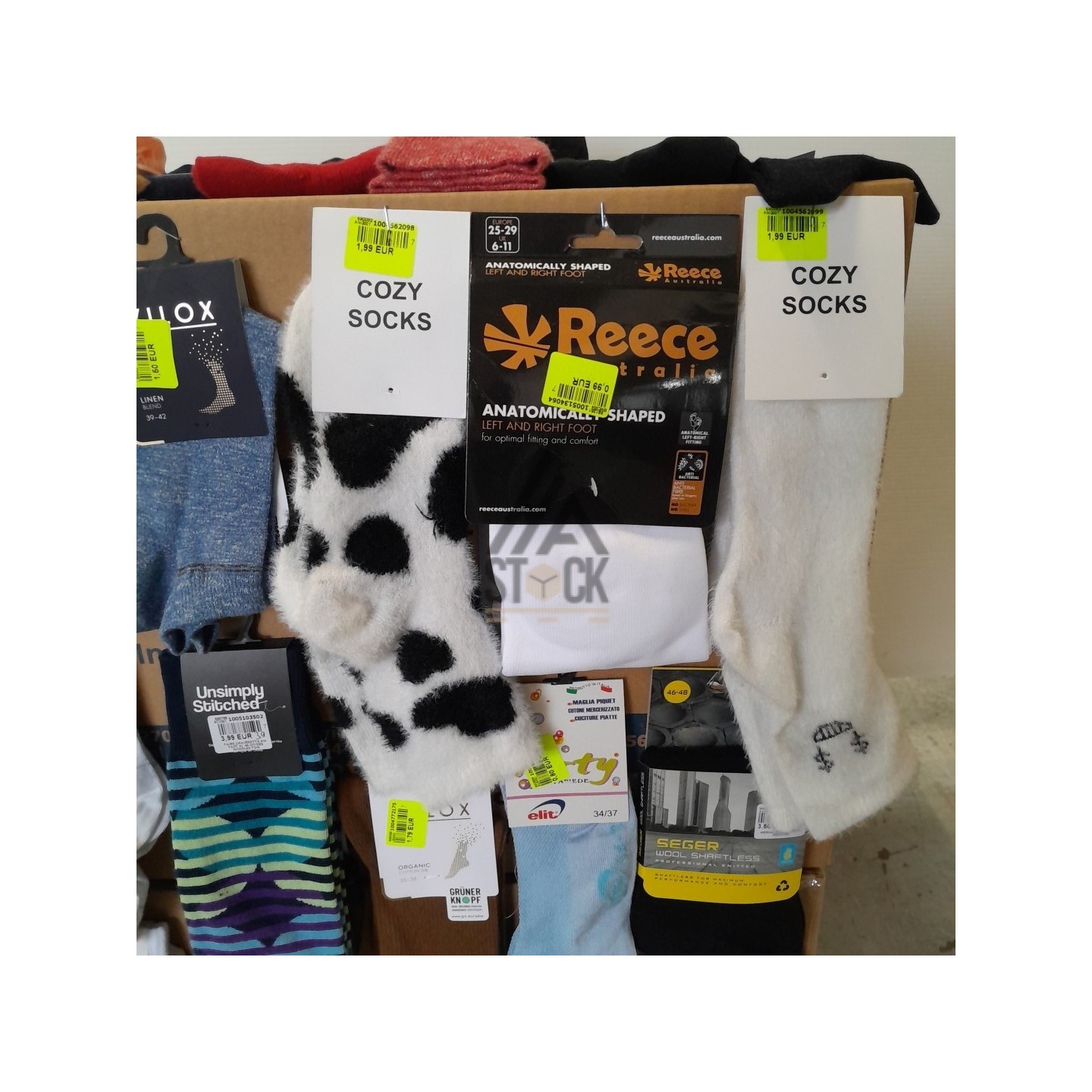 CHAUSSETTE - 300 paires