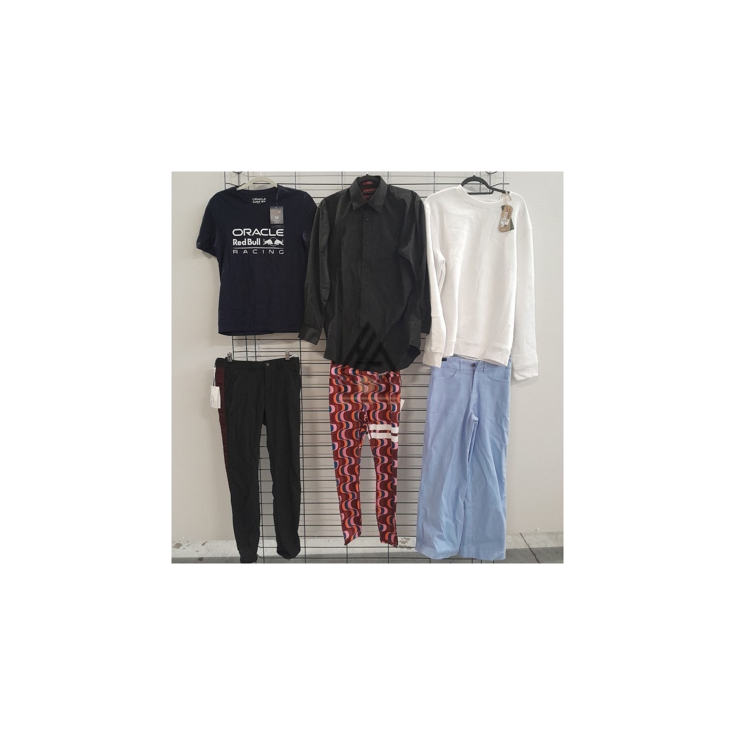 TEXTILE MARQUE  - 150 pièces