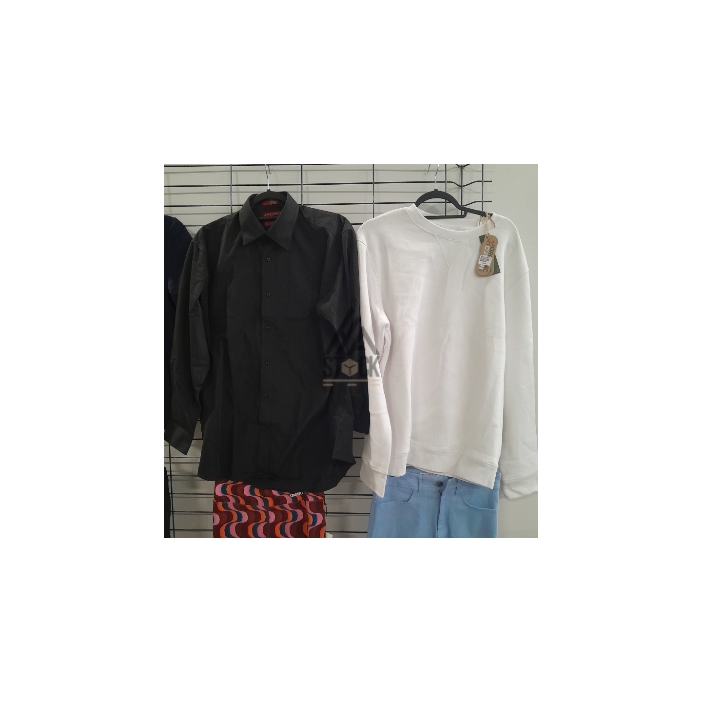 TEXTILE MARQUE  - 150 pièces