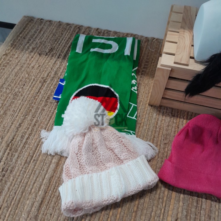 Bonnet  & Echarpe -  100 pièces