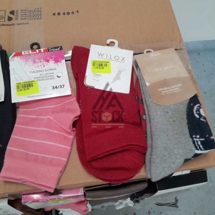 CHAUSSETTE - 300 paires