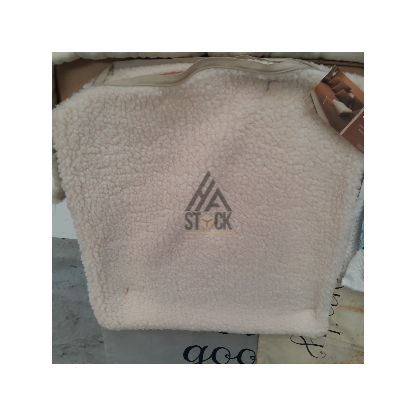 LINGE DE MAISON VRAC - 250 pièces