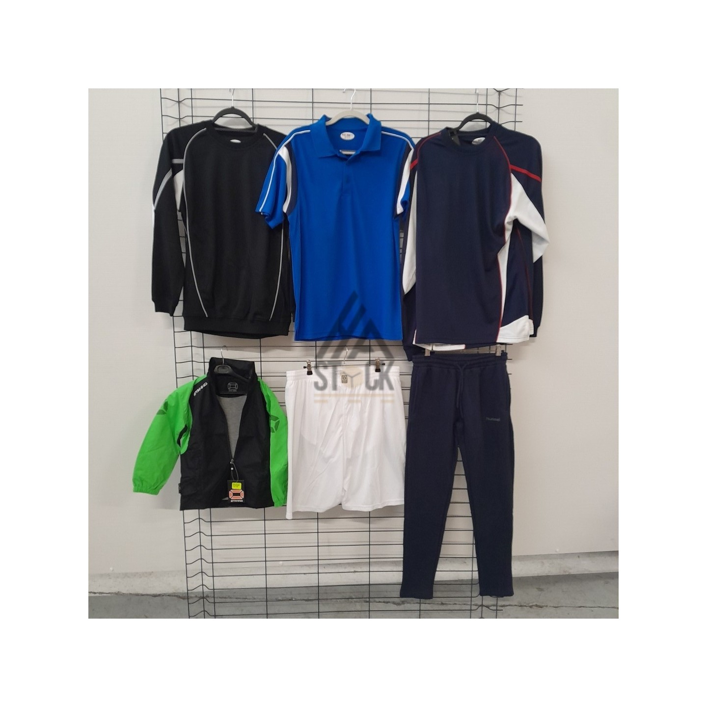 TEXTILE de SPORT - 180 pièces