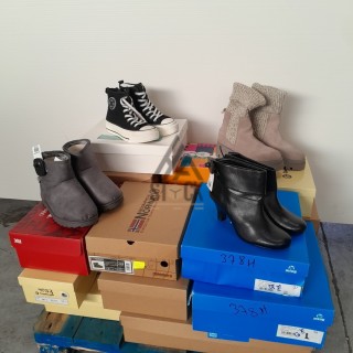 CHAUSSURE en boite  - 20 paires