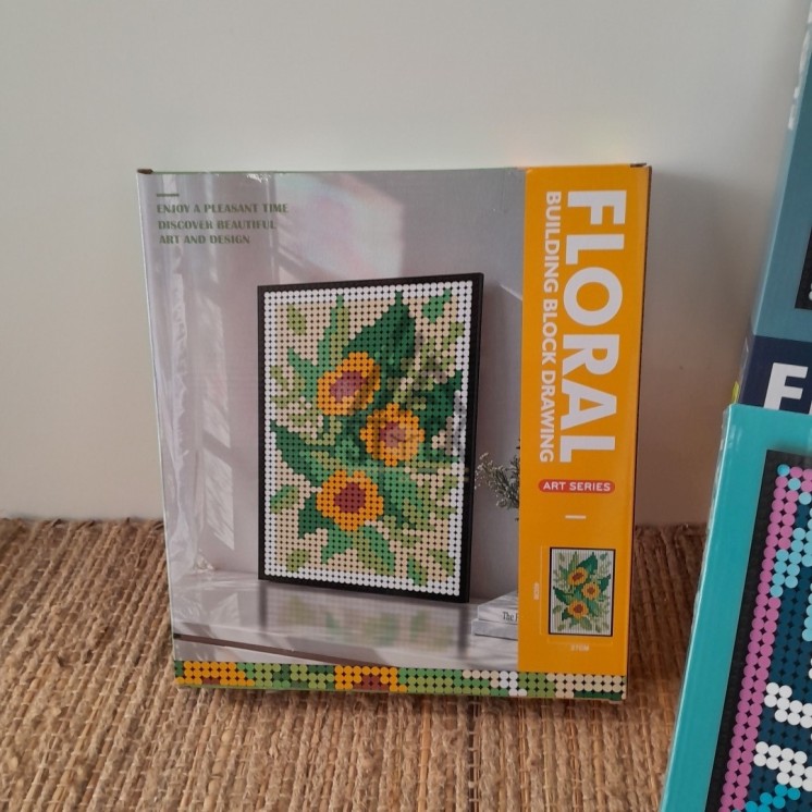 FLORAL BUILDING BLOCK DRAWING - 14 pièces