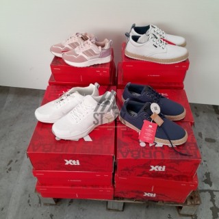 CHAUSSURE en boite - XTI  - 20 paires