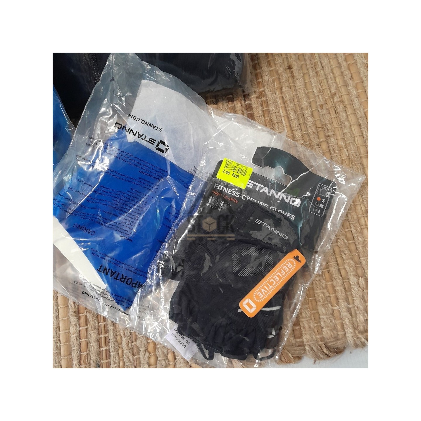 TEXTILE de SPORT - STANNO - 45 pièces