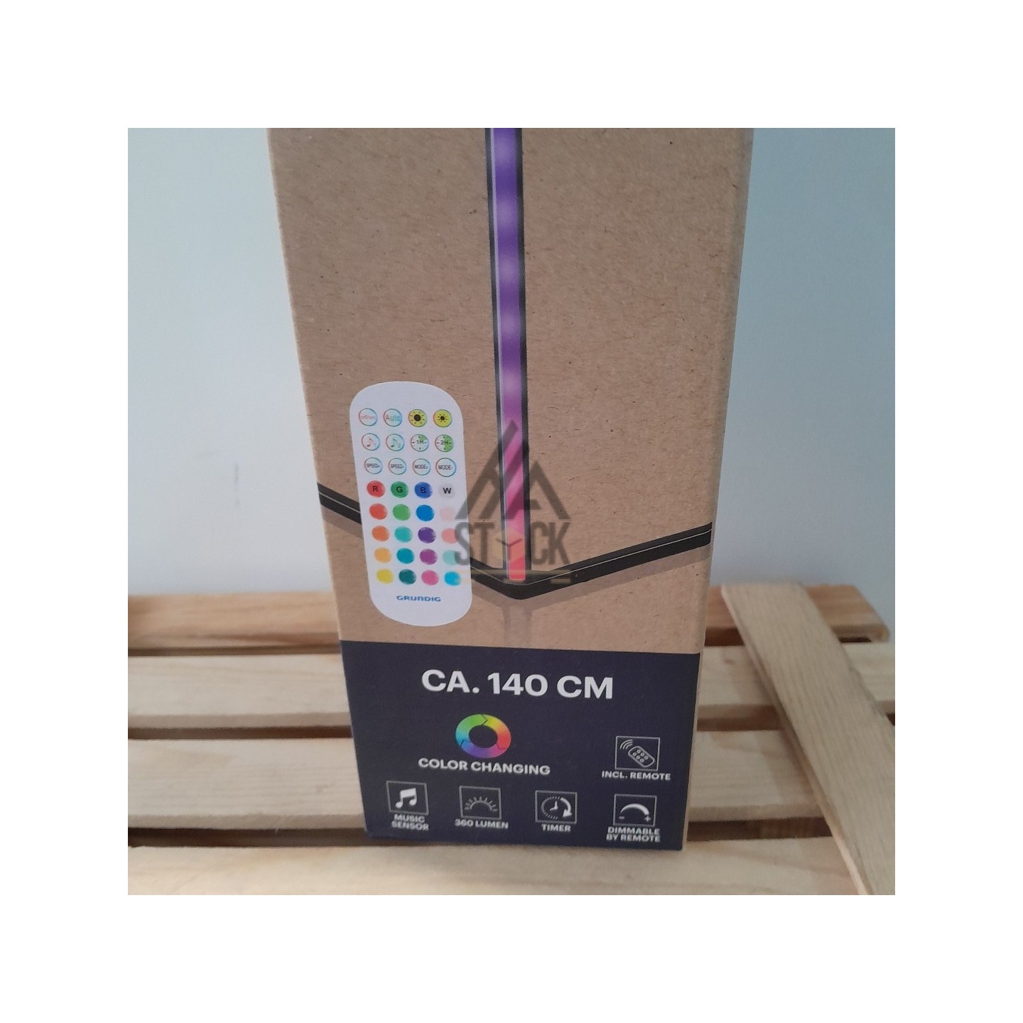 Lampadaire d'angle à LED - GRUNDIG - 4 pièces