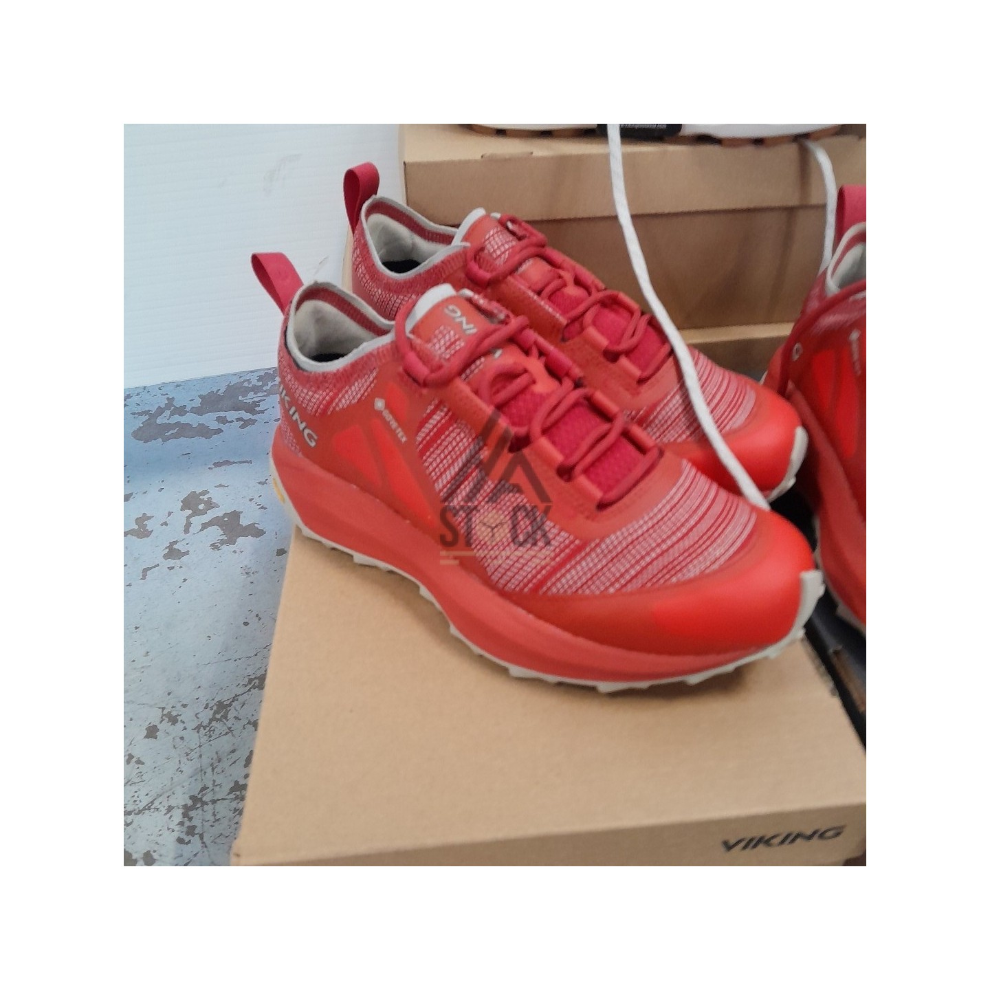 CHAUSSURE - VIKING - 10 paires