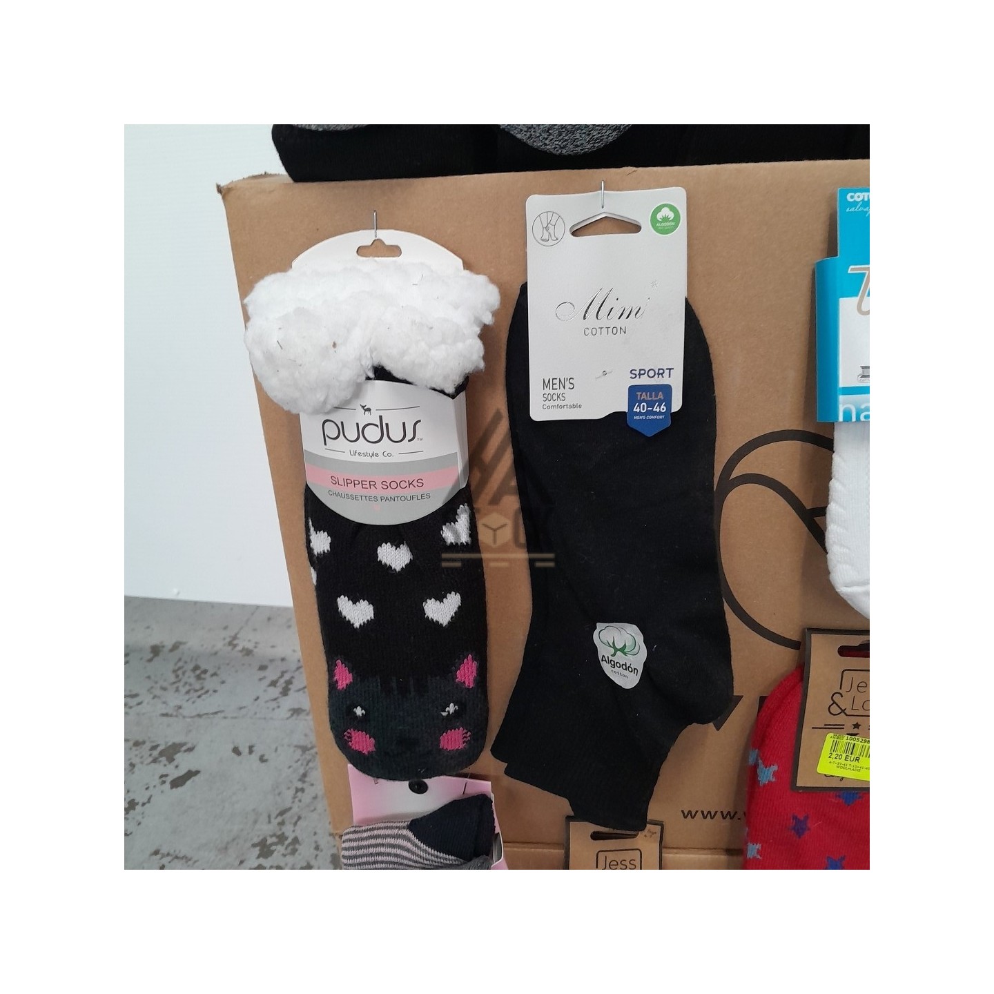 CHAUSSETTE - 300 paires