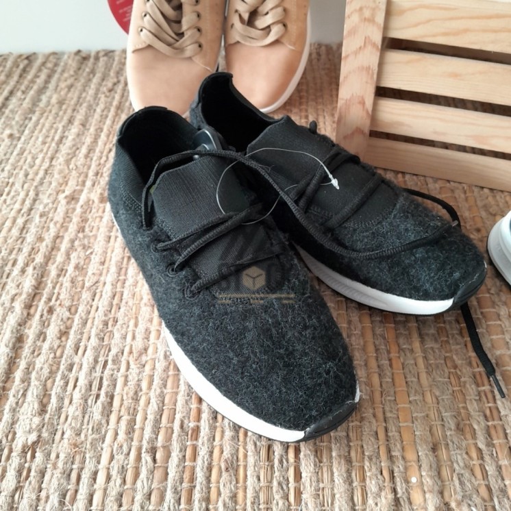 CHAUSSURE - ISOTER - 19 paires