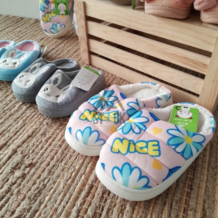 CHAUSSON ENFANT- 27 paires