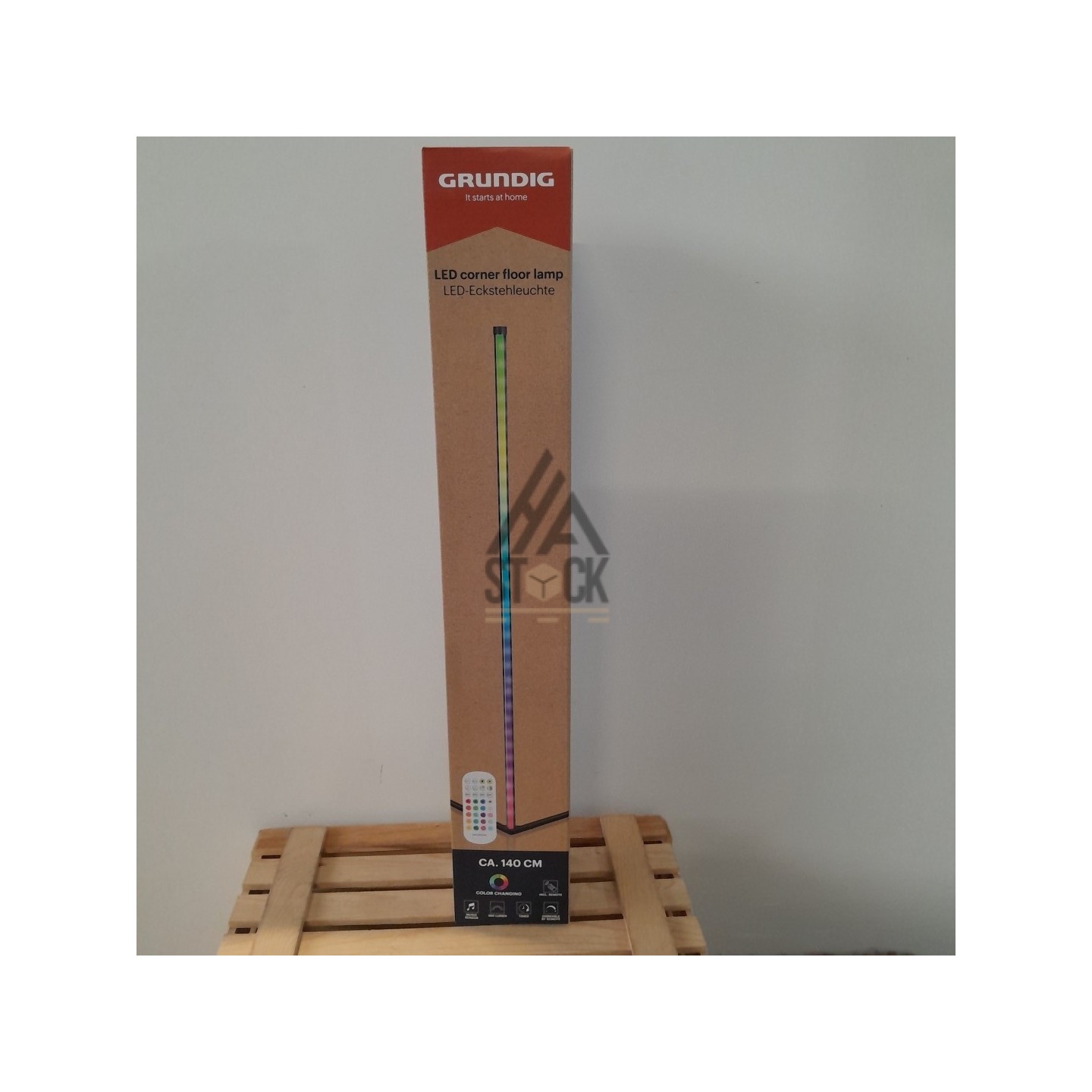 Lampadaire d'angle à LED - GRUNDIG - 4 pièces