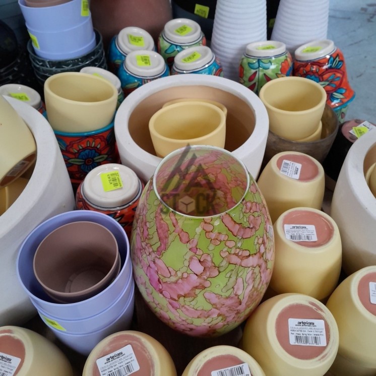 Pot de fleur - 160 pièces