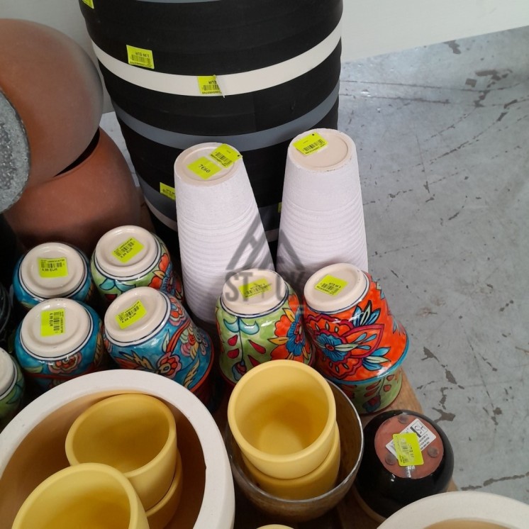 Pot de fleur - 160 pièces