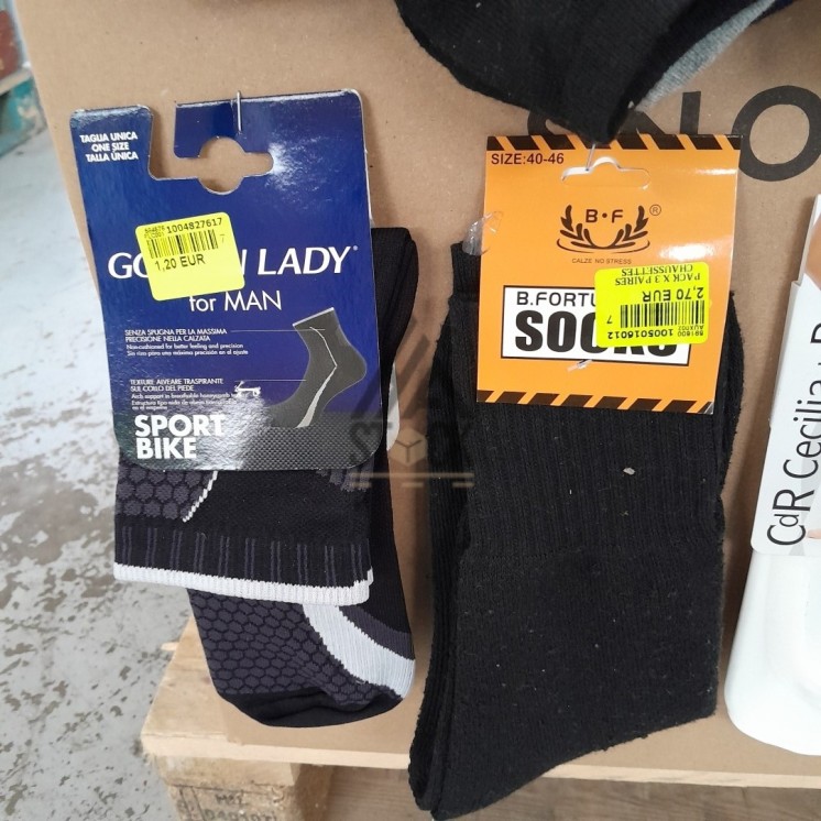 CHAUSSETTE - 300 paires