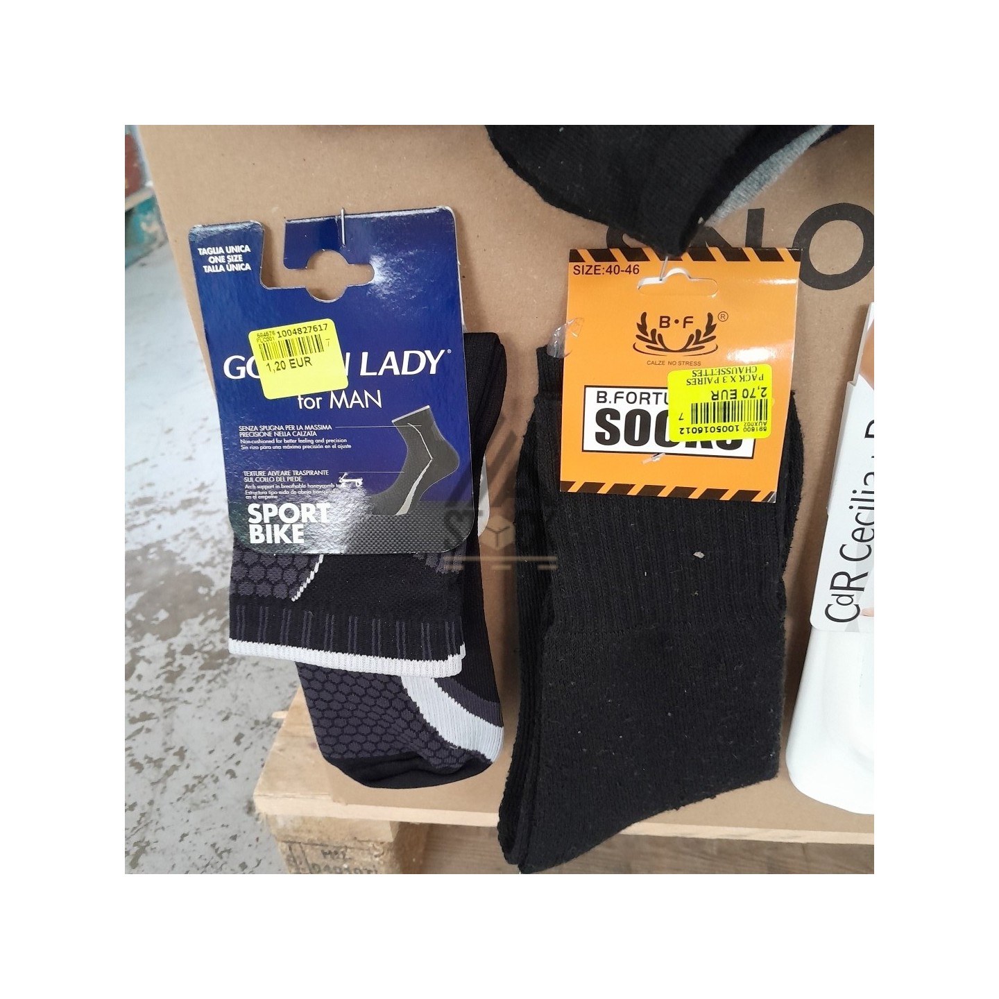 CHAUSSETTE - 300 paires