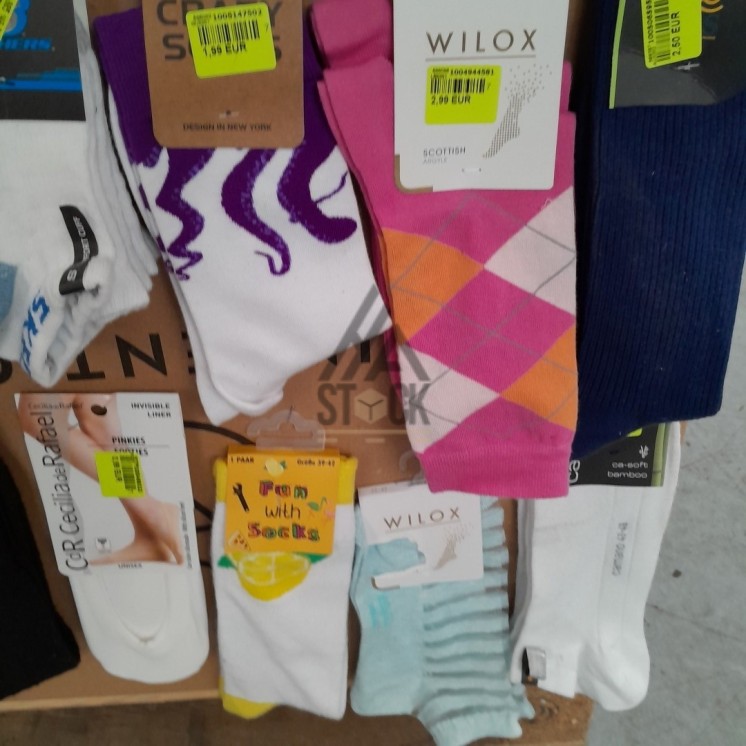 CHAUSSETTE - 300 paires