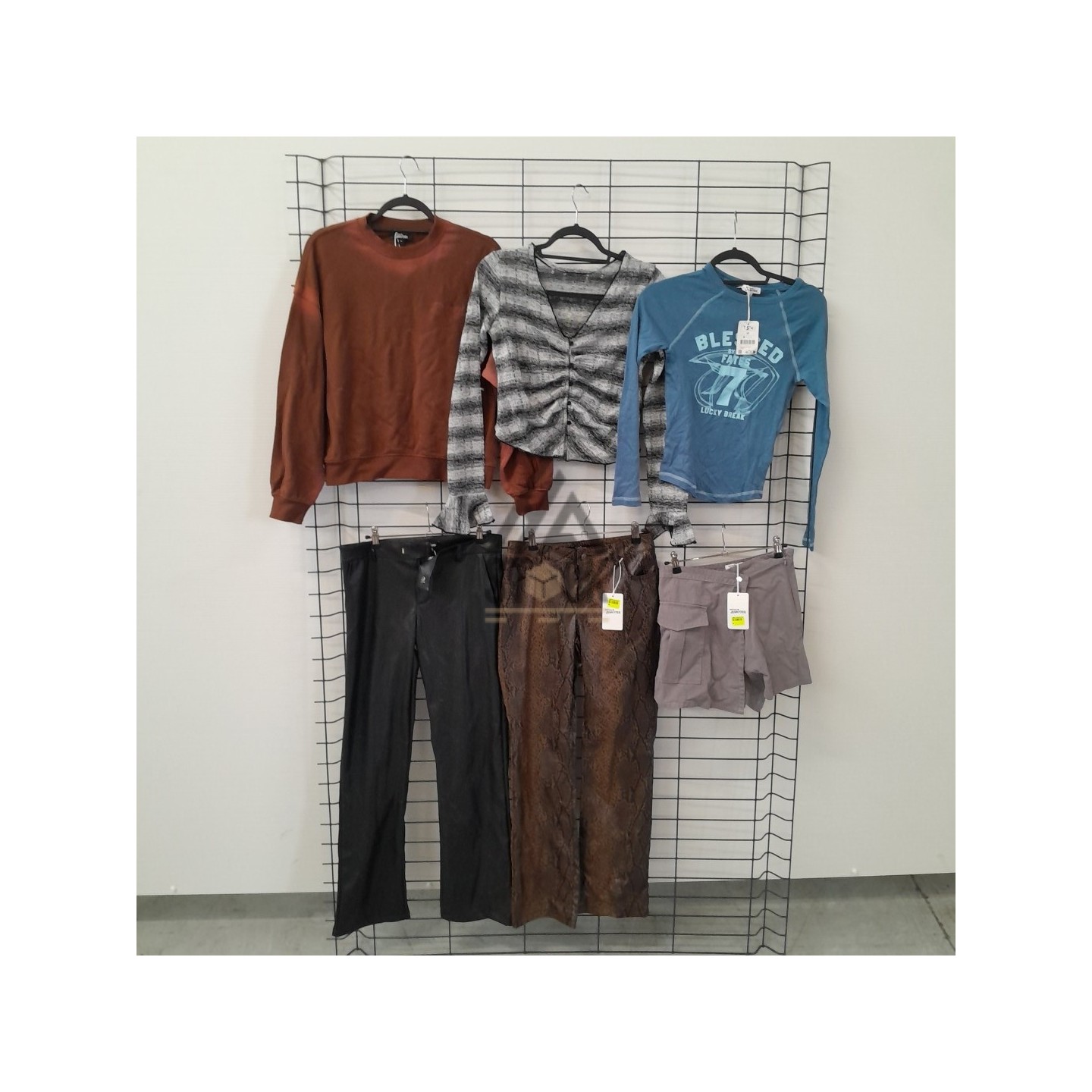 TEXTILE - JENNYFER -  75 pièces