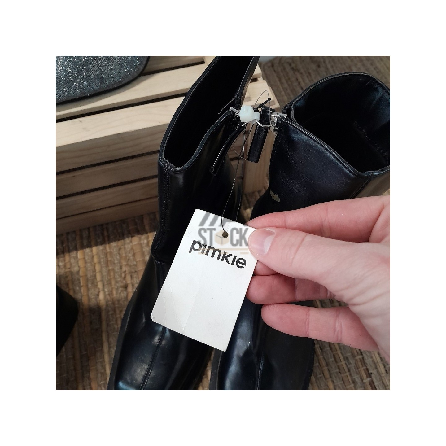 CHAUSSURES - PIMKIE -  14 paires