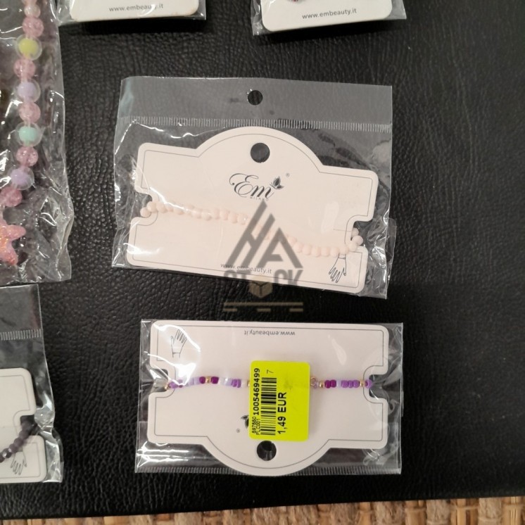 BIJOUX - 200 pièces