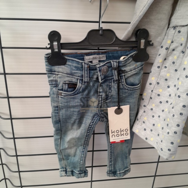 TEXTILE ENFANT de marque - 130 pièces