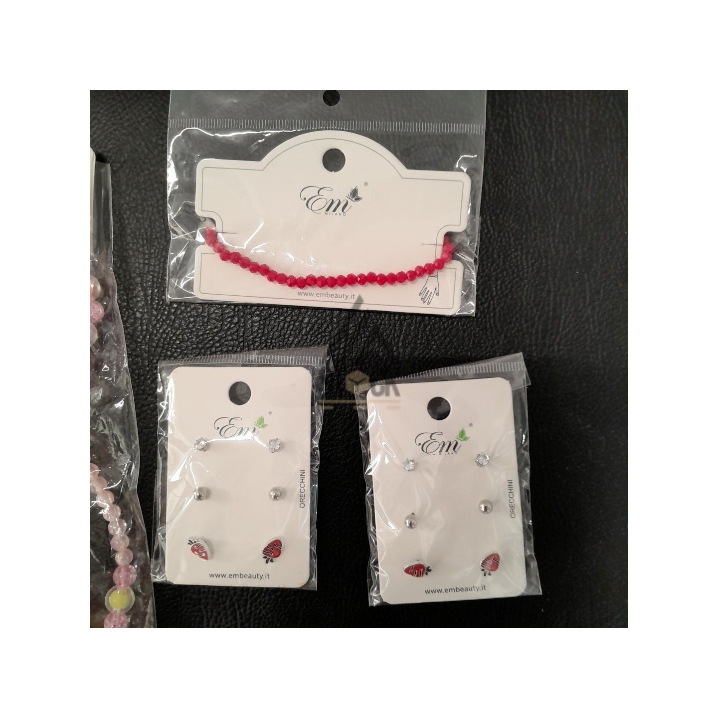 BIJOUX - 200 pièces