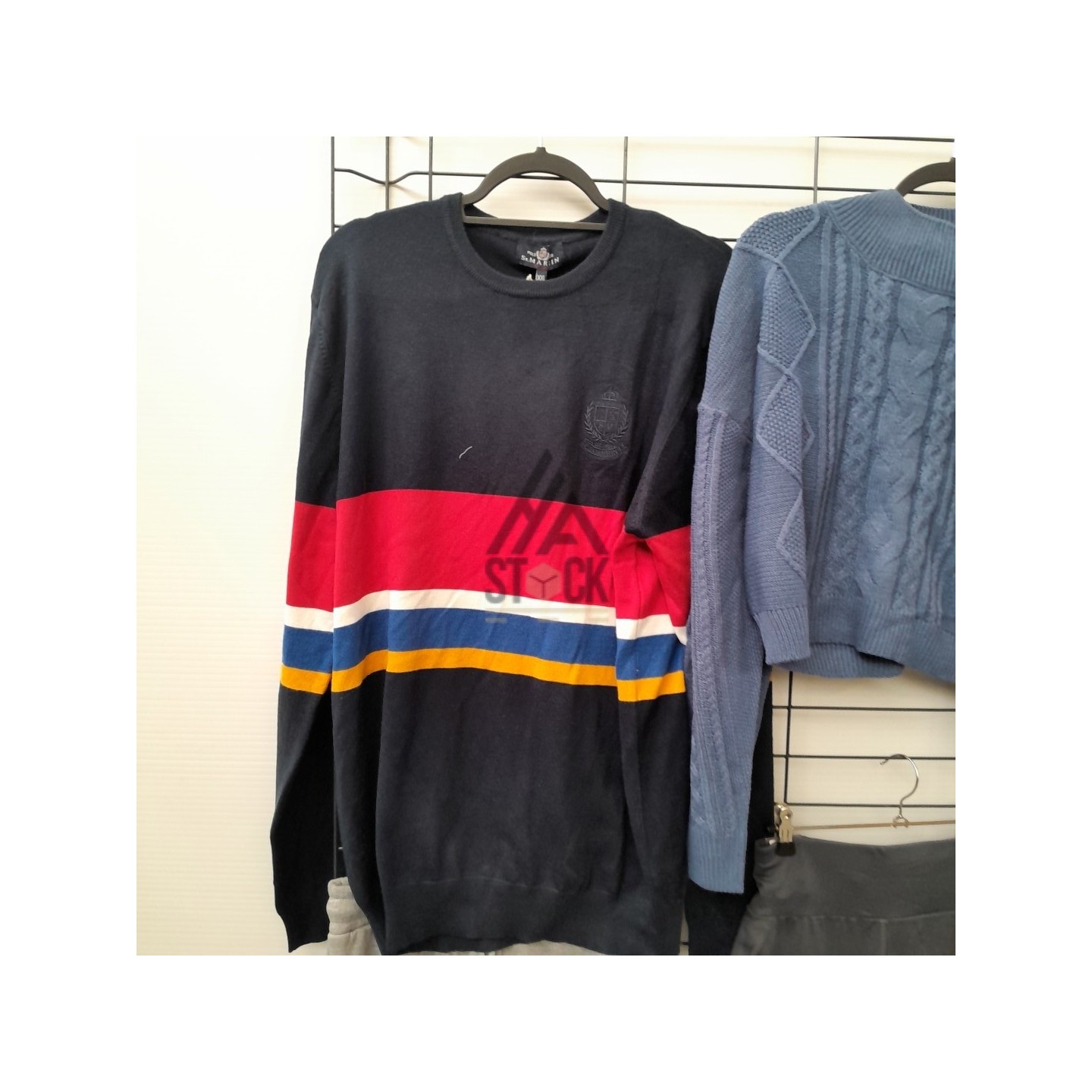 TEXTILE MARQUE  - 300 pièces