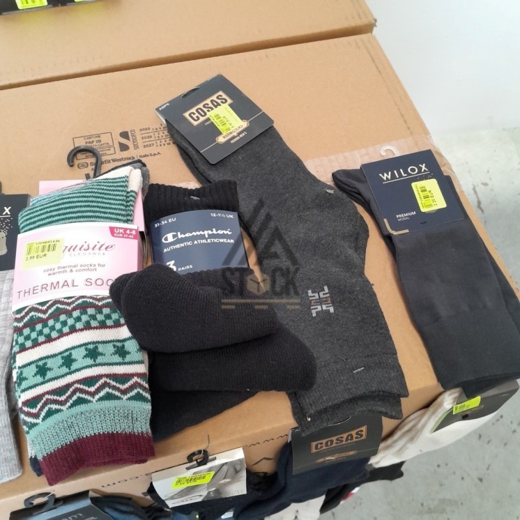 CHAUSSETTE - 300 paires