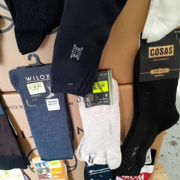 CHAUSSETTE - 300 paires