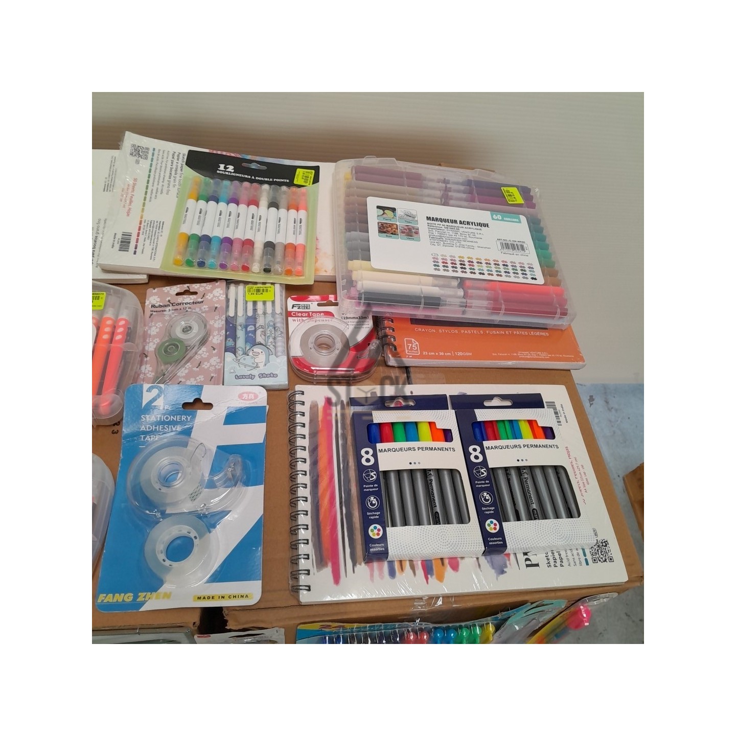 FOURNITURE SCOLAIRE