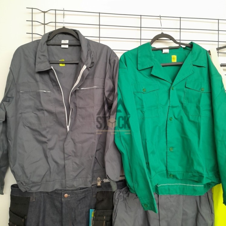 Vêtements de travail - 150 pièces
