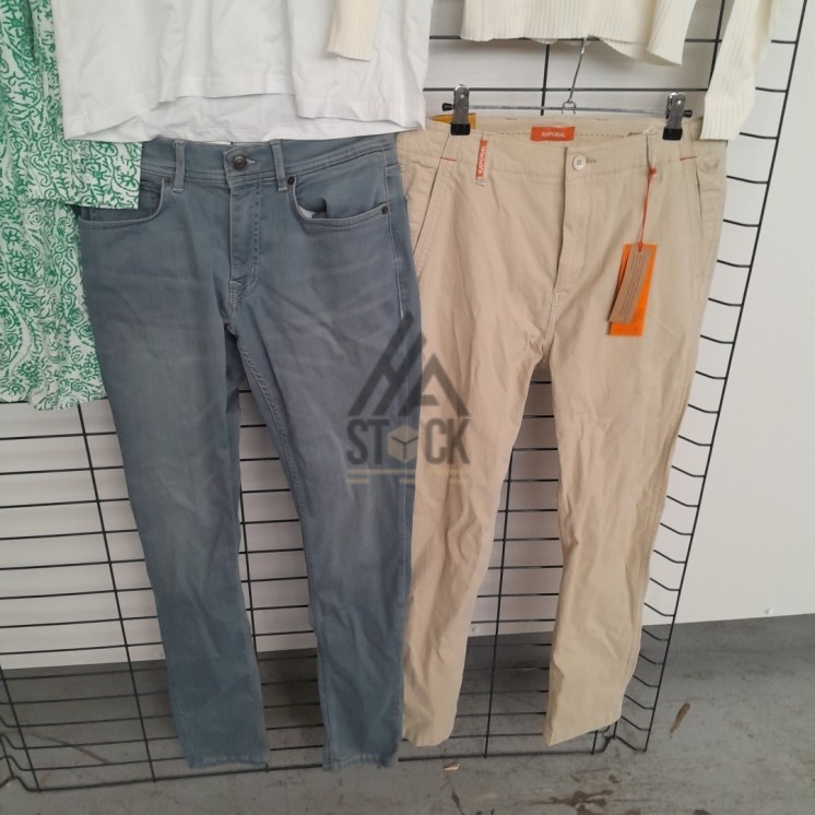 TEXTILE MARQUE  - 240 pièces