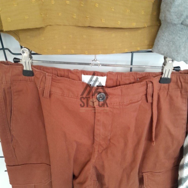 TEXTILE MARQUE  - 240 pièces