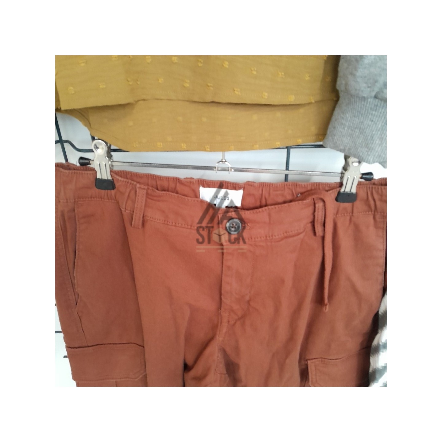 TEXTILE MARQUE  - 240 pièces