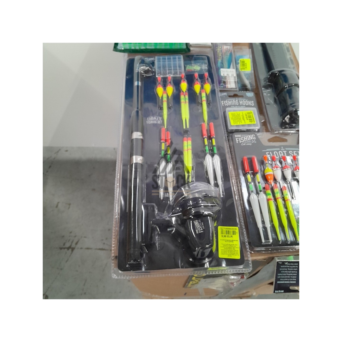 Article de pêche  - 140 pièces