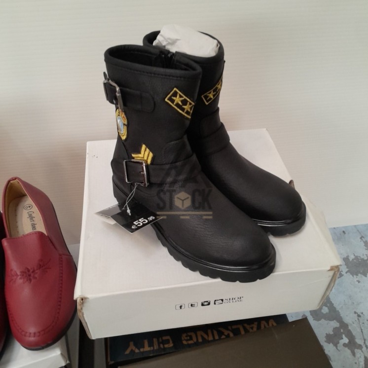 CHAUSSURE en boite  - 20 paires