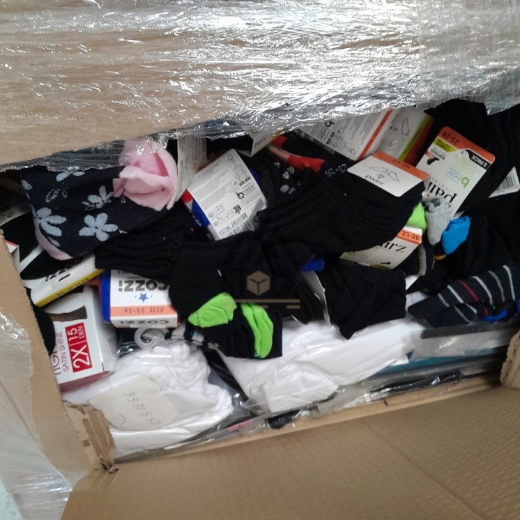 PALETTE A****N - A216