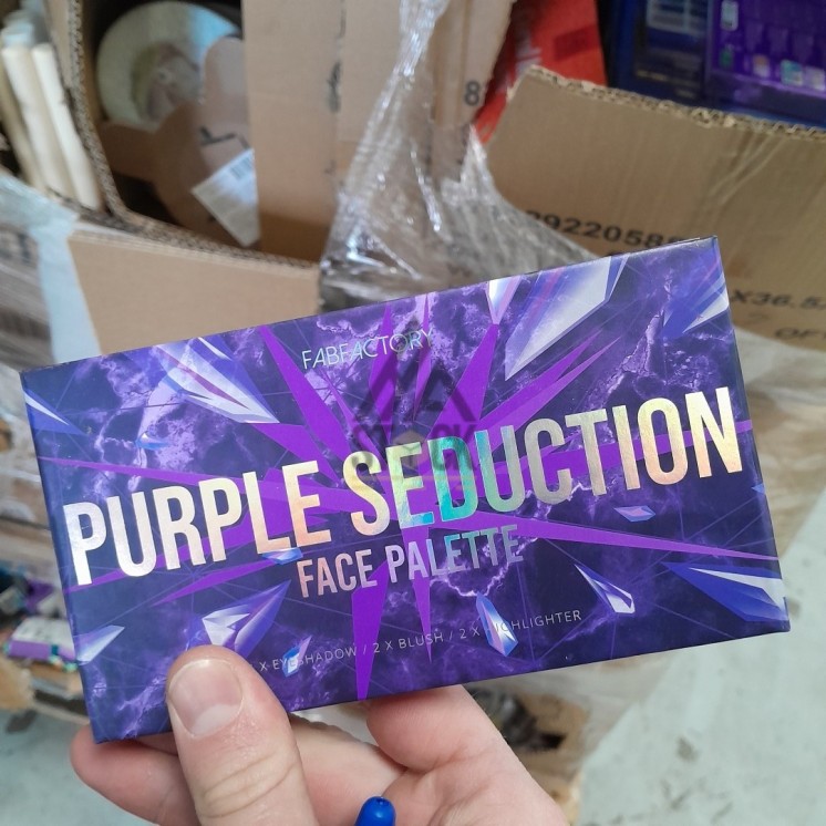 PALETTE A****N - A219