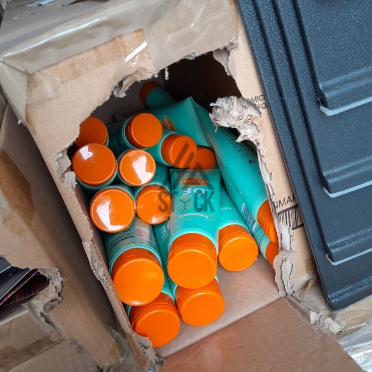 PALETTE A****N - A224