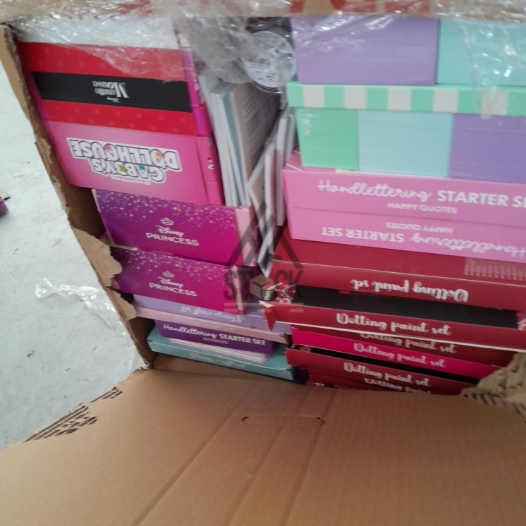 PALETTE A****N - A231