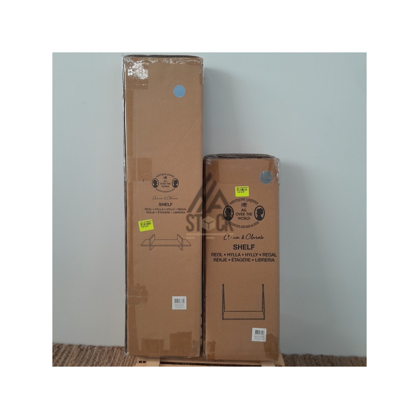 Etagère murale - 13 pièces