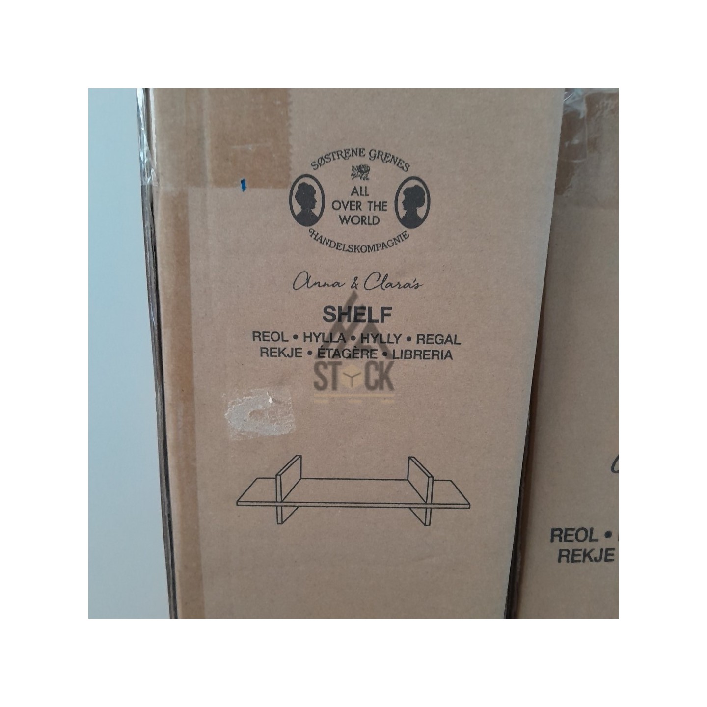 Etagère murale - 13 pièces