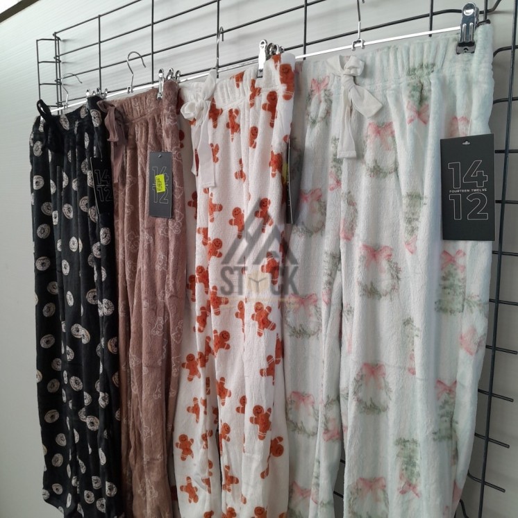 Pantalon de pyjama - 65 pièces