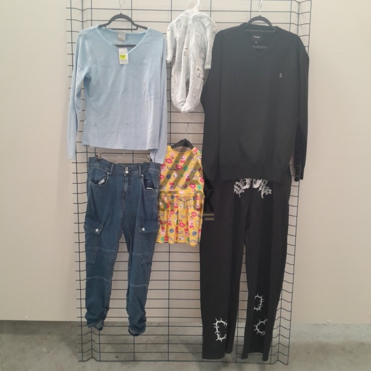 TEXTILE - 710 pièces