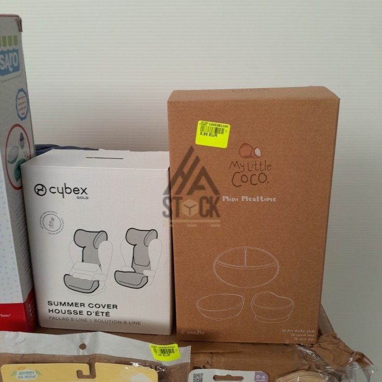 PUÉRICULTURE - 170 pièces