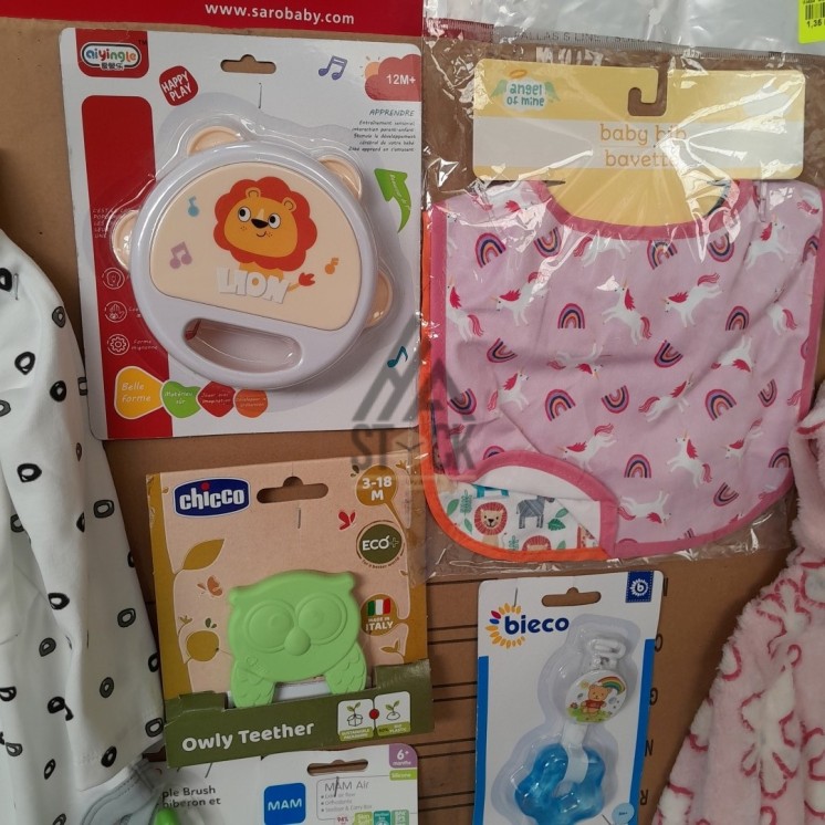 PUÉRICULTURE - 170 pièces