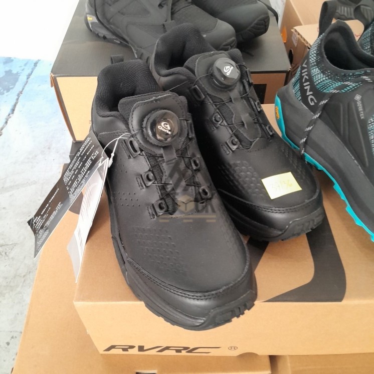 CHAUSSURE RANDONNEE enfant  - 11 paires